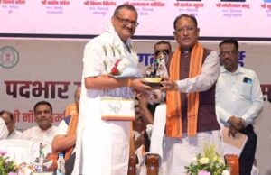 छत्तीसगढ़ के जंगल बेहद मोहक, यहां की जैव विविधता और ऐतिहासिक धरोहर बेमिसाल – डॉ. रमन सिंह