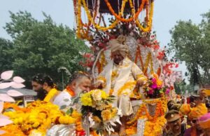 रामलला के दर्शन को टूटी 121 साल पुरानी परंपरा, हनुमानगढ़ी महंत पहुंचे राम मंदिर