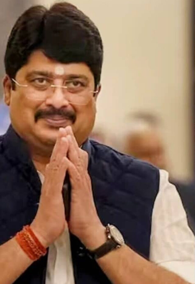 raja_bhaiya2.jpg