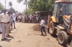 ग्वालियर में राम जानकी मंदिर की सात करोड़ की जमीन को प्रशासन ने कराया अतिक्रमणमुक्त