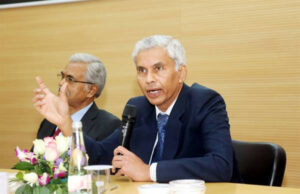 मुख्य सचिव और जल संसाधन विभाग के अफसरों ने सिंचाई परियोजनाओं का रिव्यू करना शुरू कर दिया