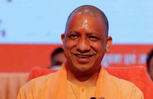 सीएम योगी आदित्यनाथ ने 550 नवचयनित शिक्षकों को सौंपे नियुक्ति पत्र, बोले– अब पारदर्शिता ही पहचान
