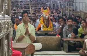 उज्जैन पहुंचे सांसद रवि किशन, भस्म आरती में हुए शामिल