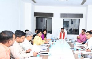 हमर छत्तीसगढ़ योजना के तहत प्रथम चरण में बस्तर के जनप्रतिनिधियों को मिलेगा राजधानी में प्रशिक्षण-उपमुख्यमंत्री शर्मा