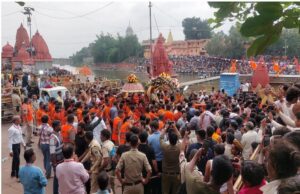 उज्जैन में आस्था का सैलाब: महाकाल की सवारी में उमड़े भक्त, रामघाट पर विशेष पूजन