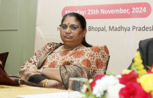 डिप्टी कलेक्टर की पोस्टिंग का विरोध तेज, महिला-बाल विकास मंत्री निर्मला भूरिया के आवास पर जुटे अधिकारी