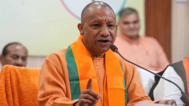 yogi4-7.jpg