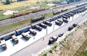 भारतीय सेना की मालगाड़ी पहली बार पहुंची कश्मीर, वापसी में लाएगी सेब – विकास और भरोसे का संकेत