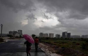 दशहरा पर बरसेंगे मेघ: यूपी-बिहार में बारिश के आसार, अन्य राज्यों में भी बदलेगा मौसम