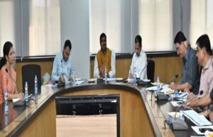 हाईस्कूल और हायर सेकेंडरी में सुधार के लिए शिक्षा मंत्री गजेन्द्र यादव ने दिए निर्देश