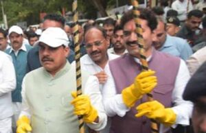 ई-वेस्ट कलेक्शन वाहनों को हरी झंडी दिखाकर किया रवाना