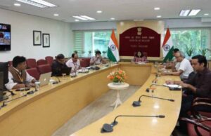 सिरप से मौतों के बाद केंद्र की बड़ी बैठक, राज्यों को पालन के लिए निर्देश