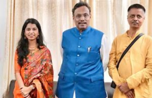 BJP में एंट्री के बाद मैथिली ठाकुर के चुनावी मैदान में उतरने के संकेत, इस सीट से मिल सकता है टिकट