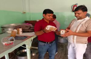दिल्ली से अलवर तक नकली मिठाई पर कार्रवाई, दिवाली से पहले ज़हरीली मिठाइयों का भंडाफोड़