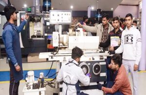 राजकीय माध्यमिक विद्यालयों में युवाओं को मिलेगा निःशुल्क प्रशिक्षण और पाठ्य सामग्री