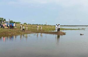 मध्यप्रदेश के खंडवा में दुर्गा प्रतिमा विसर्जन हादसा, 11 पीड़ितों की अंतिम विदाई
