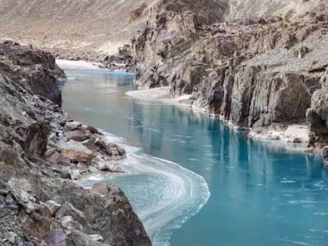 kunar_river1.jpg