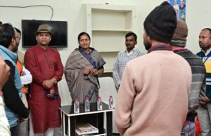 रायपुर: मंत्री लक्ष्मी राजवाड़े ने सखी वन स्टॉप सेंटर और नशा मुक्ति केंद्र का किया निरीक्षण