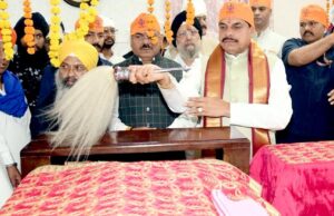 गुरुनानक देव की जयंती पर मोहन यादव ने गुरुद्वारा में मत्था टेका, देशभक्ति और बलिदान की बात कही