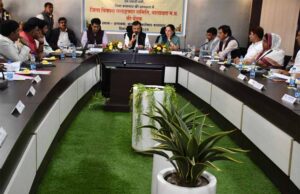 समाज के हर वर्ग की सहभागिता से बालाघाट को बनायेंगे आदर्श जिला