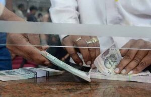 बंद पड़े बैंक खाते से निकले 3.88 लाख, दिव्यांग प्रेमचंद की चेहरे पर खिली खुशियां