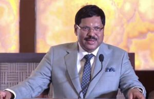 CJI गवई का सरकार पर बड़ा सवाल: क्या अदालत को भी रिटायरमेंट डेट तय करनी पड़े?