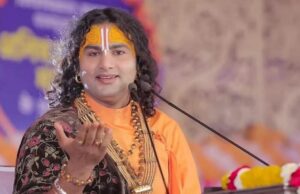 कथावाचक अनिरुद्धाचार्य पर मुकदमा, विवादित बयान के बाद हिंदू महासभा की नेत्री ने की थी शिकायत