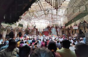 वृंदावन: बांके बिहारी मंदिर में पहली बार नहीं हुआ ठाकुर जी का भोग, हलवाई को नहीं मिली सैलरी