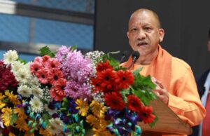 मुख्यमंत्री योगी आदित्यनाथ ने बांग्लोदश की घटना पर विपक्ष के मौन होने पर किया करारा प्रहार