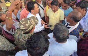 धान खरीदी केंद्र विवाद: किसानों ने निकली रैली, तहसीलदार को सौंपा ज्ञापन, उग्र आंदोलन की दी चेतावनी