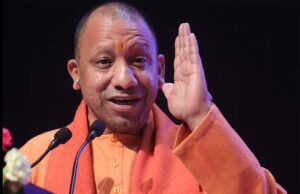 सीएम योगी का मुरादाबाद दौरा: विकास योजनाओं पर अफसरों और जनप्रतिनिधियों के साथ समीक्षा बैठक