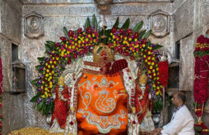 खजराना गणेश मंदिर की 40 दान पेटियाँ खोली गईं, तीन महीने बाद निकला डेढ़ करोड़ रुपये, डॉलर और गहने