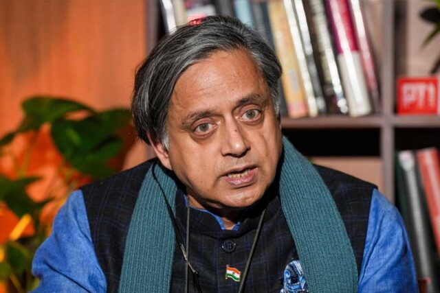 Shashi_Tharoor_4A_23_1-1.jpg