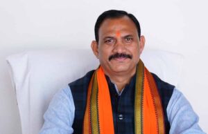 स्वास्थ्य मंत्री श्याम बिहारी जायसवाल का साजा CHC का निरीक्षण, स्वास्थ्य सुविधाओं की ली समीक्षा