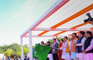 राजस्थान में विकास यात्रा की शुरुआत, सीएम शर्मा ने रथों को किया रवाना