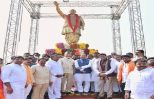 अटल बिहारी वाजपेयी थे भविष्य को पहचानने वाले नेता, भारत को बनाया न्यूक्लियर पावर: नायडू