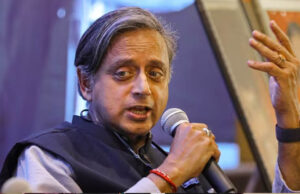 ‘नेहरू के कुछ फैसलों के कारण चीन से हारे’, शशि थरूर ने पूर्व पीएम को लेकर किया बड़ा बयान