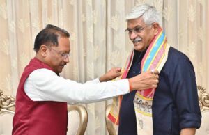 केंद्रीय पर्यटन मंत्री शेखावत ने मुख्यमंत्री विष्णुदेव से पर्यटन विकास और सांस्कृतिक धरोहरों के संरक्षण पर की चर्चा