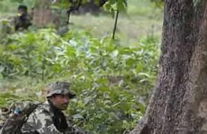 बीजापुर में पुलिस से बरदस्त मुठभेड़ में 2 नक्सली ढेर