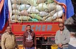 जशपुर पुलिस ने सरहदी राज्यों से अवैध तस्करी कर लाई 149 क्विंटल धान की जब्त
