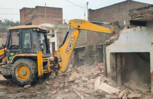 PWD–NHAI ने हटाए अवैध निर्माण, NH-89 पर फिर से खुला रास्ता