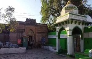 धार भोजशाला परिसर में दरगाह निर्माण पर बहस, मंदिर के हिस्सों के उपयोग की चर्चा तेज