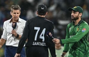 न्यूजीलैंड की हार से पाकिस्तान को मिला सेमीफाइनल में प्रवेश का मौका, जानें गणित