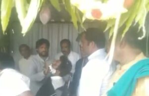 गांव में दलितों के बाल काटने की प्रथा अब हुई खत्म, सरकार ने दिलाया बराबरी का हक