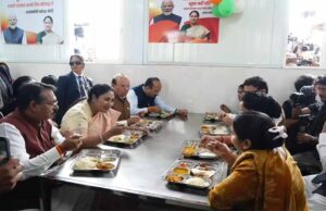 गरीबों को बड़ी राहत: दिल्ली में खुलीं 24 अटल कैंटीन, 5 रुपये में मिलेगी थाली