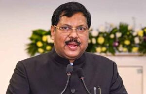 कोर्ट में AI का खेल उजागर: वकीलों ने गढ़ दिए नकली केस, CJI सूर्यकांत नाराज