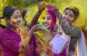 होली पर लंबा वीकेंड! UP में 3 दिन की छुट्टी, देखें दिल्ली, हरियाणा और पंजाब में कब रहेगा अवकाश