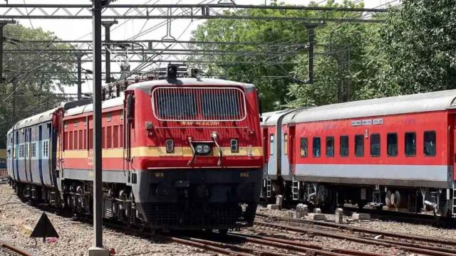 train1-1.jpg