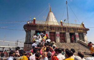 मां शारदा मंदिर मैहर: 9 दिनों में 10 लाख भक्तों ने किए दर्शन, चौथे दिन रही भीड़ सबसे ज्यादा