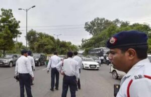 दिल्ली में मैच के चलते आज 10 घंटे तक कई रास्तों पर नो एंट्री